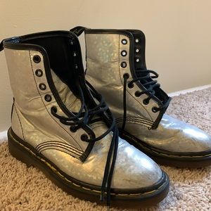 Dr Martens Vintage 90s Made in England Silver Lace Up Boots Size 7
